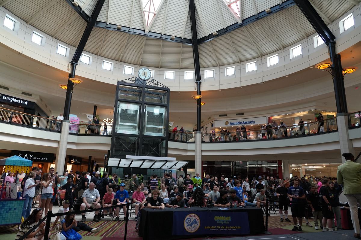 A packed Center Court at Dulles Town Center during the contest